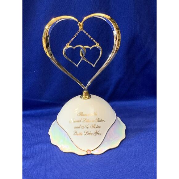 Ardleigh Elliot A Sister Like You Music Box With Hearts - Picture 1 of 5
